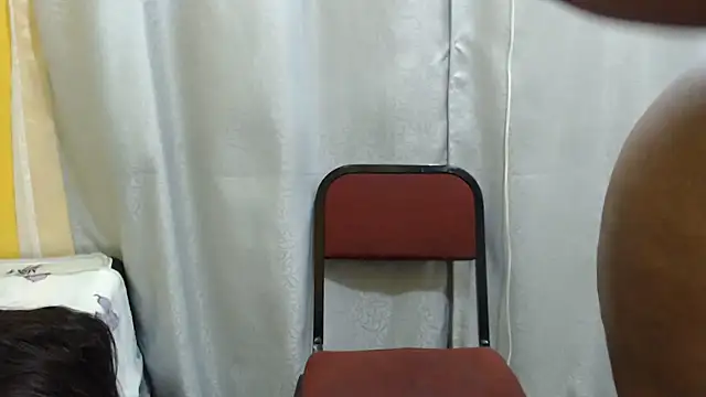 chubbybitch26 - ChubbyBitch26's free webcam - UK Sex Cams