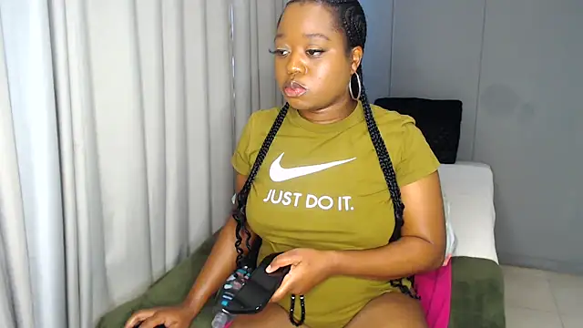 sexyboobs330 - Sexyboobs330's free webcam - UK Sex Cams