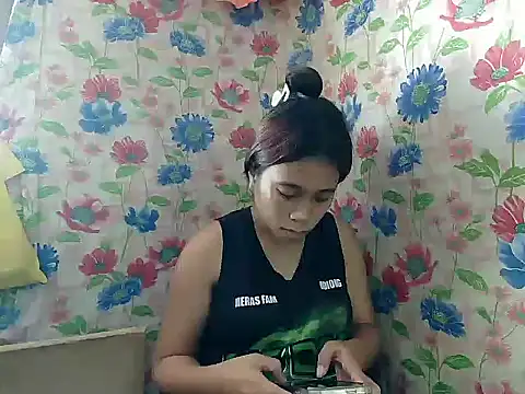Pinay_Skinny18