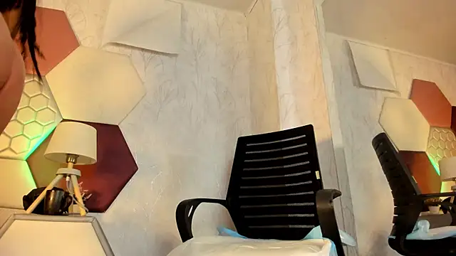  ArielleWilde chat room