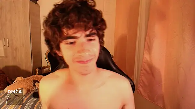 Nude_Boy18