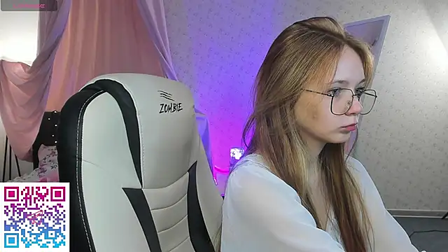 boozekirs_ - Boozekirs_'s free webcam - UK Sex Cams