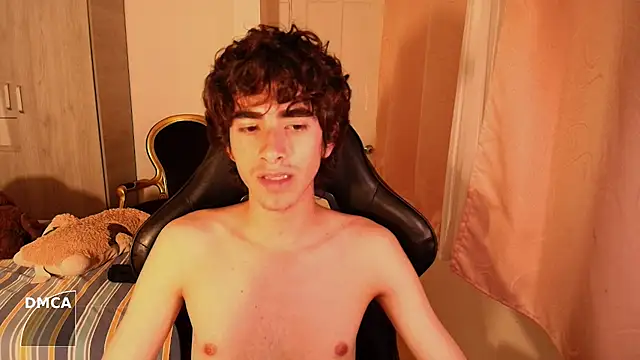 Nude_Boy18
