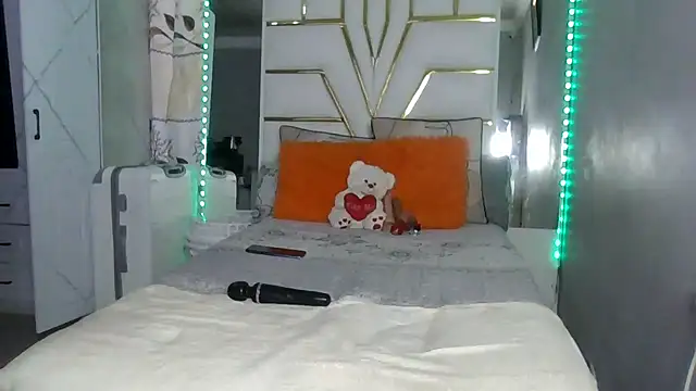 SexyyNana