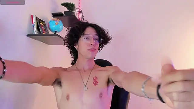 manu_vera (M young) - naked and my cock hard