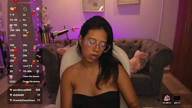 raven_stonee