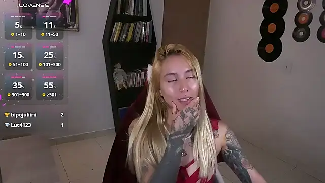 Saucy_Jenn