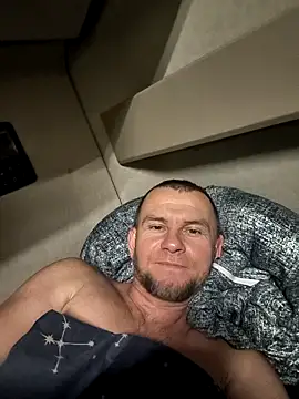 roaddaddyxl (Ask my age) - Take off my boxers