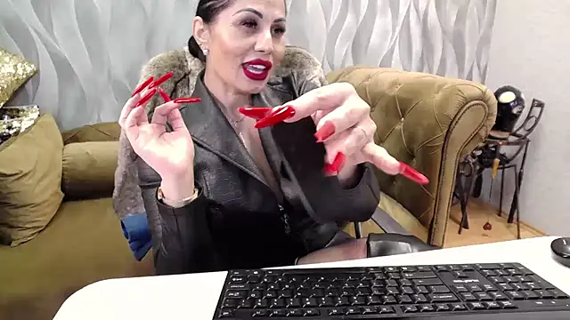 Sara_Poison