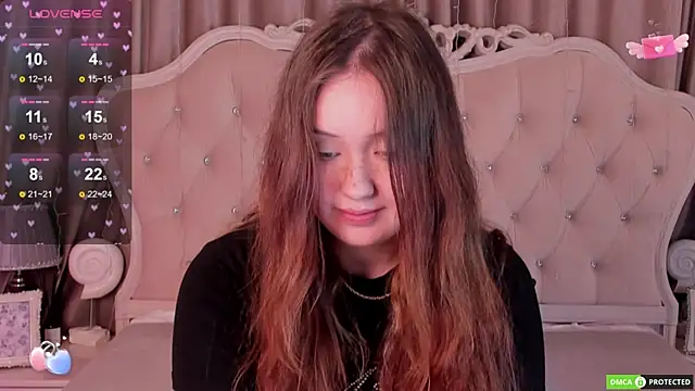 MiriaamWhite