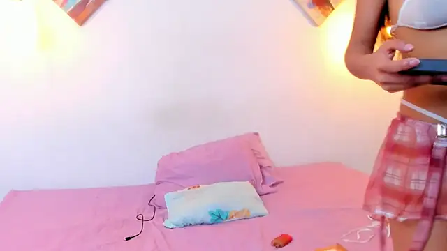 escar_let - Escar_let's free webcam - UK Sex Cams
