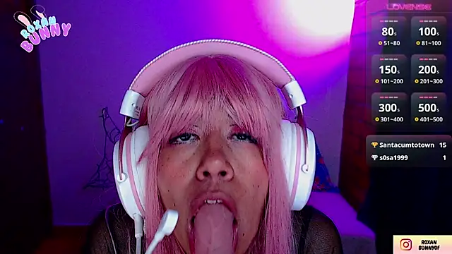 roxanbunny1 - Roxanbunny1's free webcam - UK Sex Cams