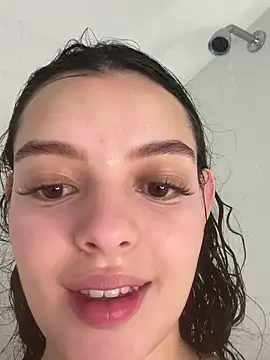 AriaHeavenss live cam