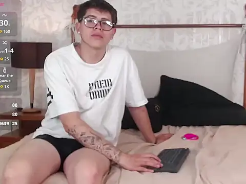  EvieDemn chat room