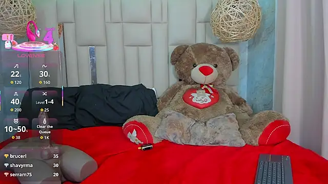 nikkyyred - NikkyyRed's free webcam - UK Sex Cams