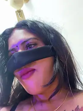 V-Hot-Sweti Live Webcam on Stripchat