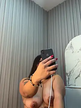 Amber_Santana