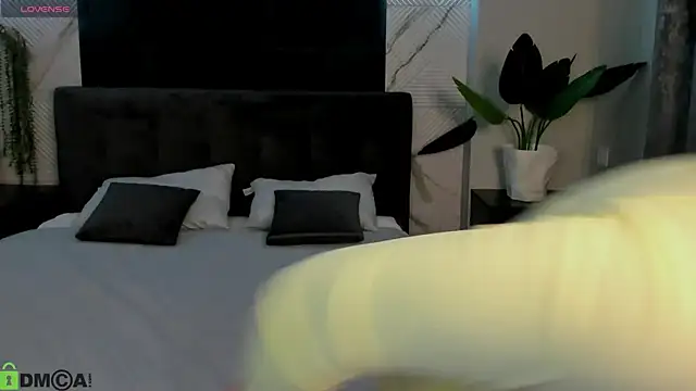Stella Leon (Stella_Leon)