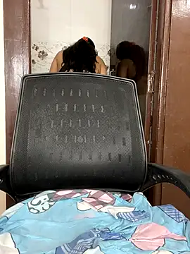 Miss-Ayraa