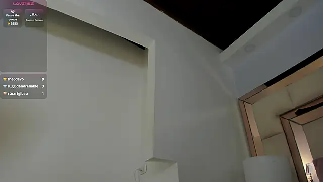 emma_castilloo