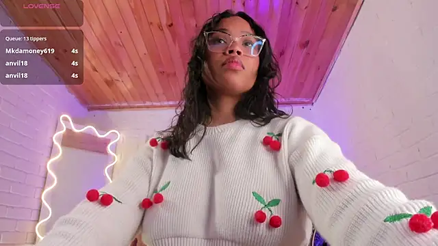 penelope_tay1