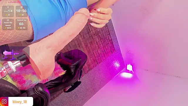 kloey_hoot