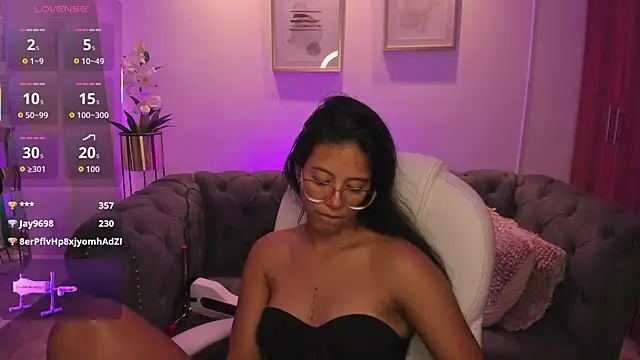 raven_stonee