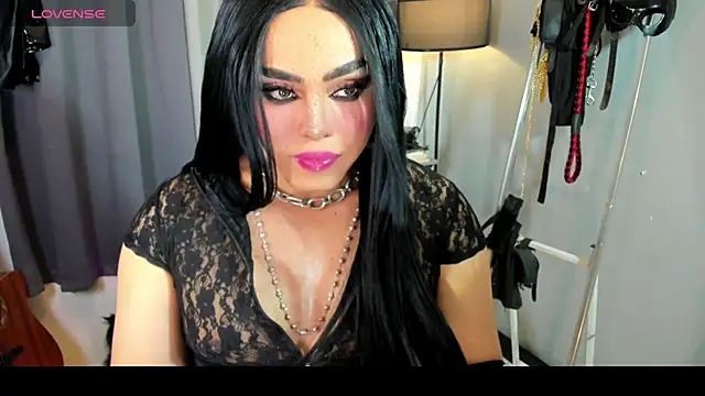 dominaaurumxxx - DominaAurumXXX's free webcam - UK Sex Cams