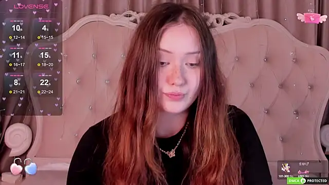MiriaamWhite