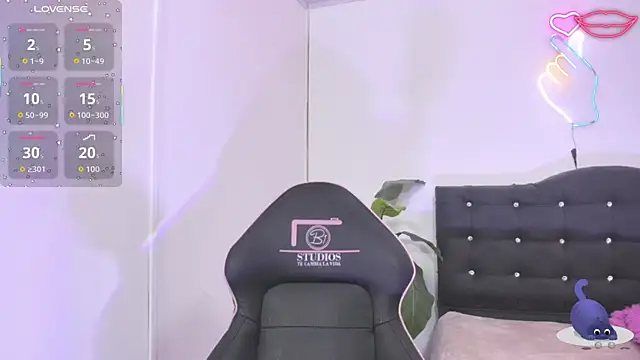 saaya_tay