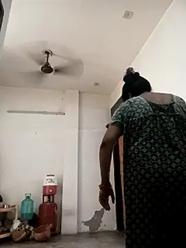 Trisha_71
