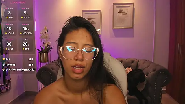 raven_stonee
