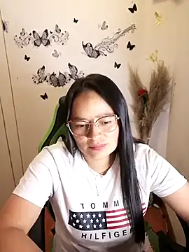 Natasha_leon_