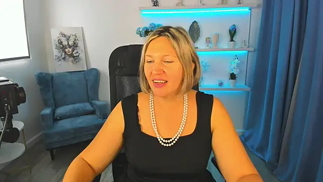 ninastarle - NinaStarle's free webcam - UK Sex Cams