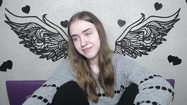 LauraHlot
