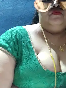 tamilthanushri