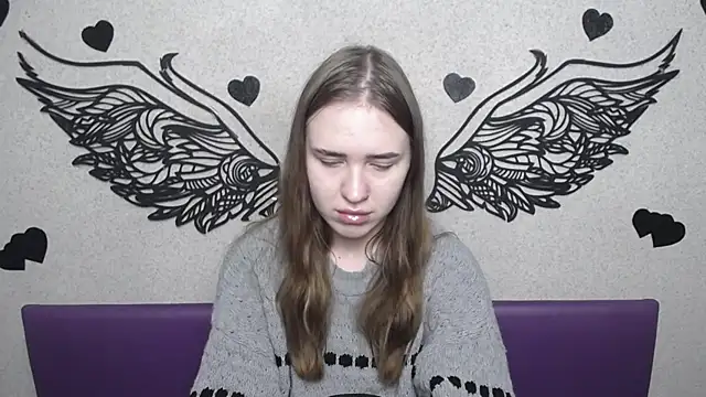 LauraHlot