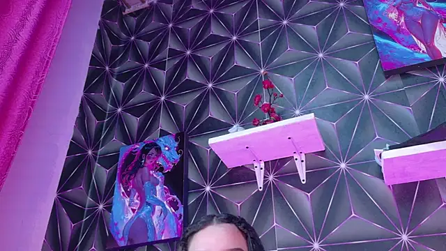 Megan_Luxe