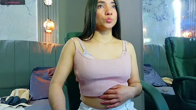 Aurora_jones11