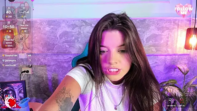 Lia_little18