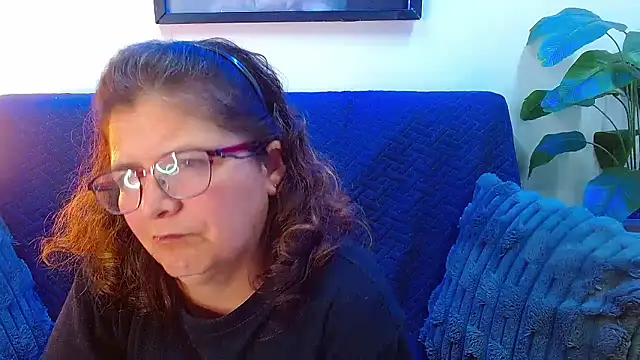 linda_banks_ - Linda_banks_'s free webcam - UK Sex Cams
