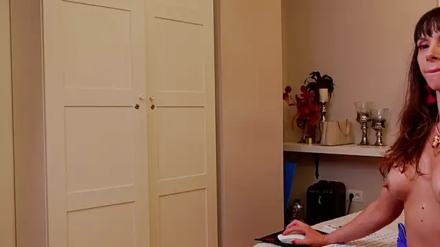 JessieJunee