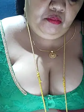 tamilthanushri