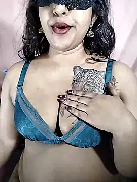 Sexy-Monikaa from StripChat is Freechat