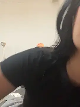 youngsexywoman