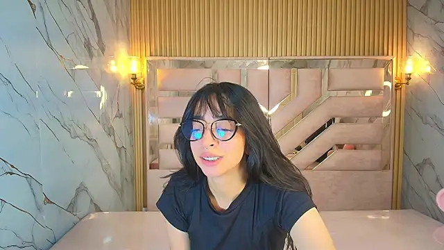  zoe_r_ chat room
