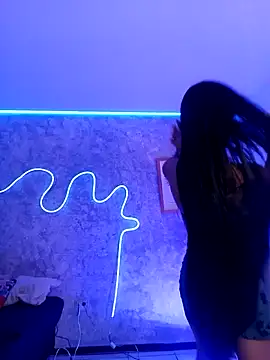 Модель: Sexys_neaxx