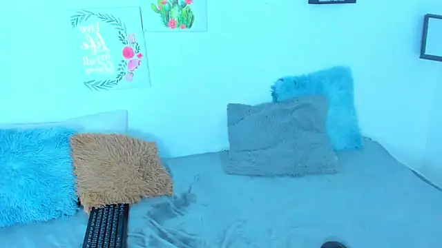 imsofia222_ - ImSofia222_'s free webcam
