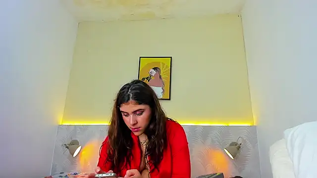 Annie_Evenss