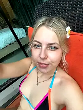 livewithlucy - Livewithlucy's free webcam - UK Sex Cams